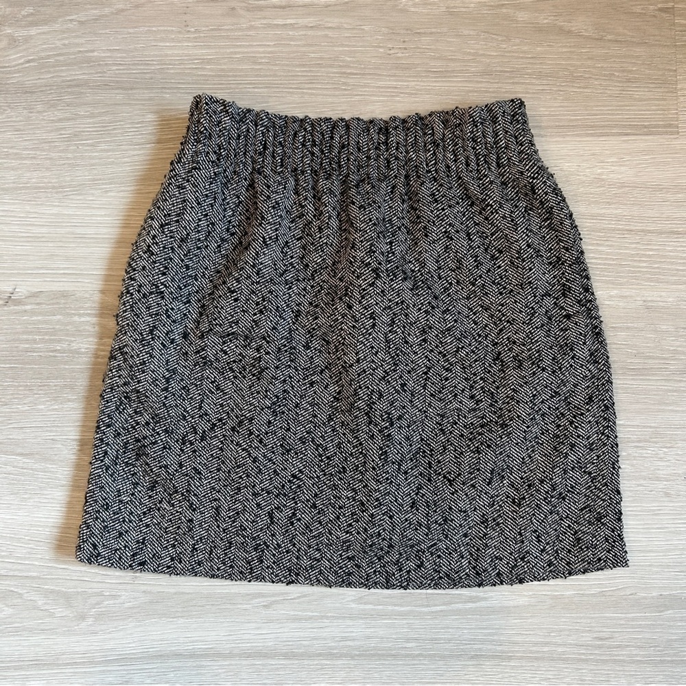 J. Crew Women’s Herringbone Sidewalk Mini Skirt with Pockets/Stretch Waist - 0
